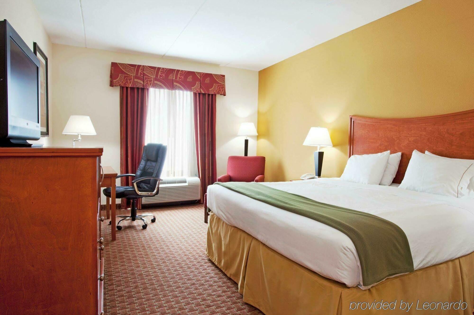 Holiday Inn Express Hotel & Suites Jacksonville North-Fernandina By Ihg Yulee Bilik gambar